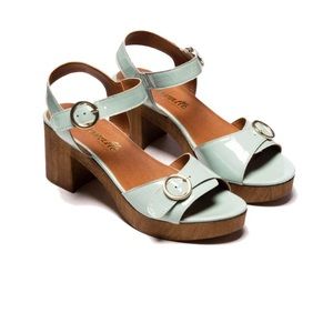 L’Intervalle Annie Mint Patent Clog Sandals